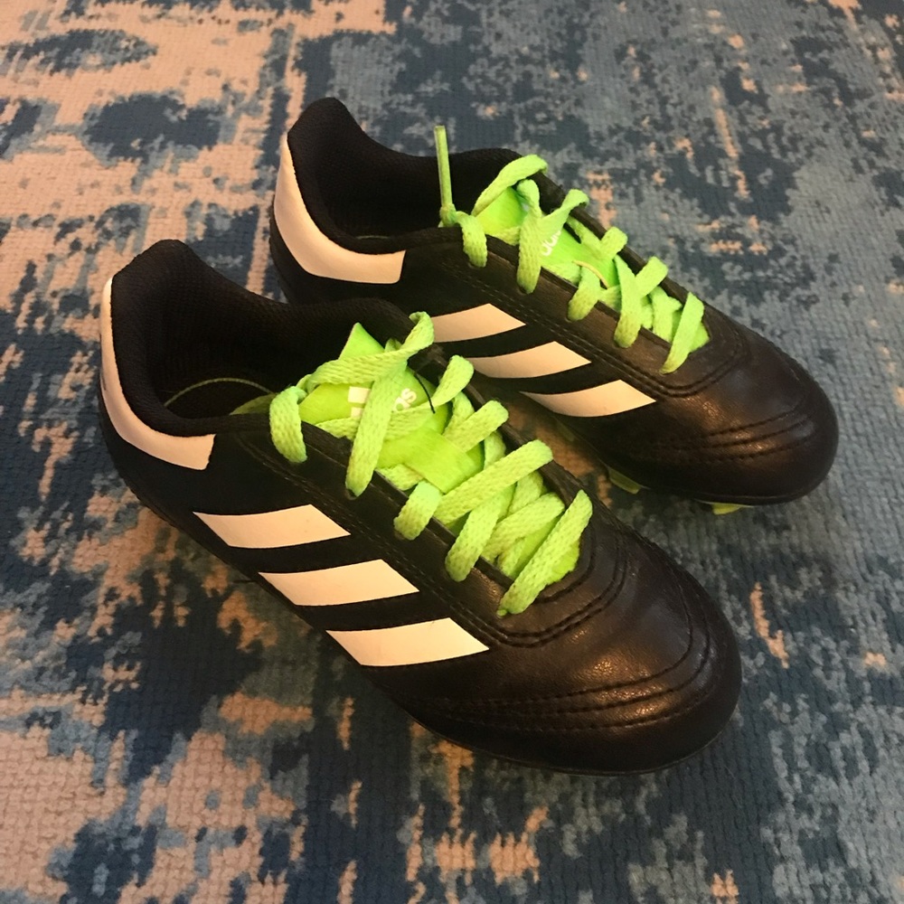 Goletto Soccer Cleats ⚽️ size 11 toddler